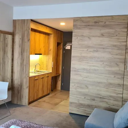 Apartment Czarna Gora 0119 3*